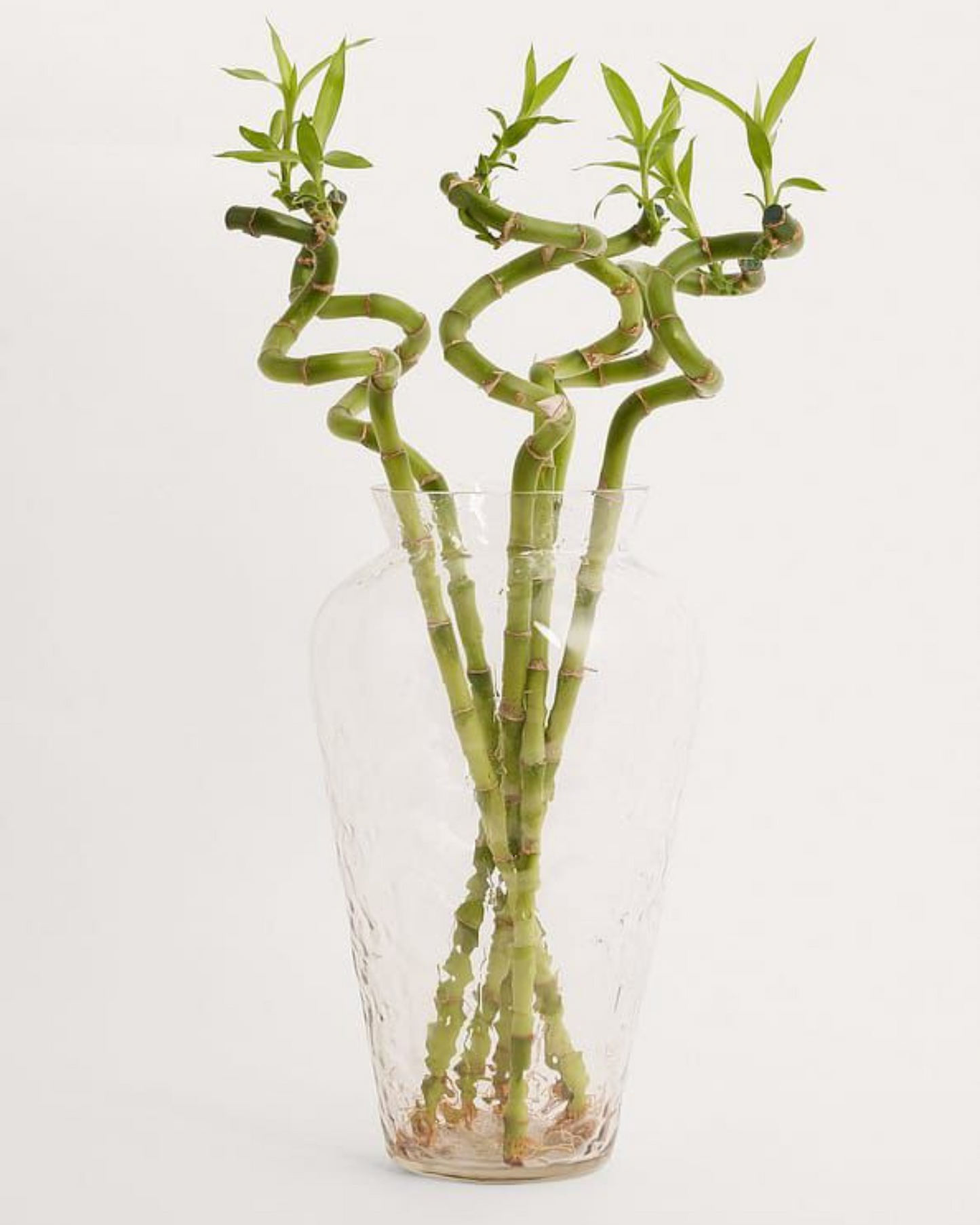 NA-KD hammered glass vase